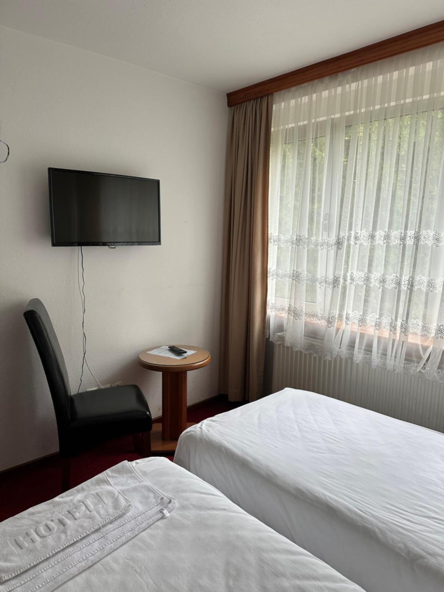 Park Hotel Біхач Екстер'єр фото