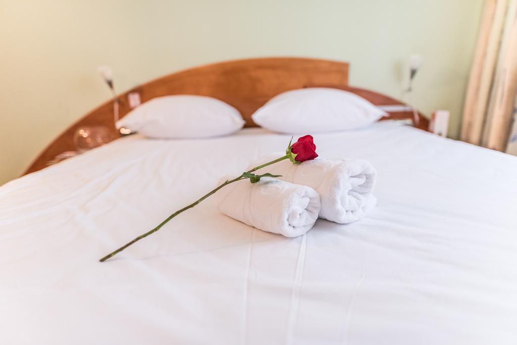 Park Hotel Біхач Екстер'єр фото