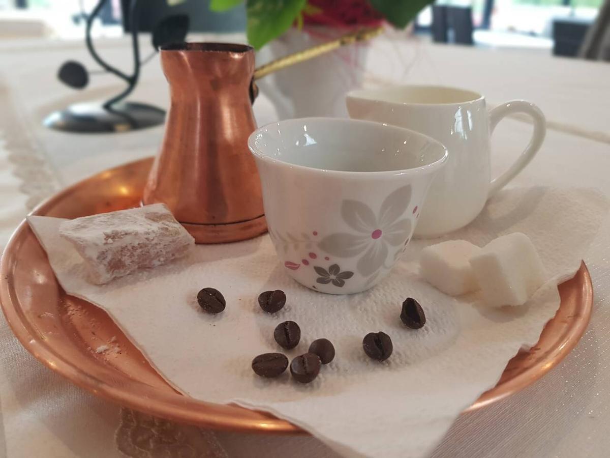 Park Hotel Біхач Екстер'єр фото