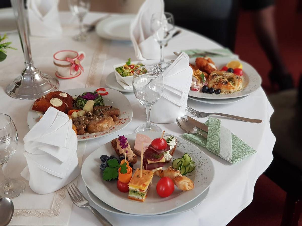 Park Hotel Біхач Екстер'єр фото