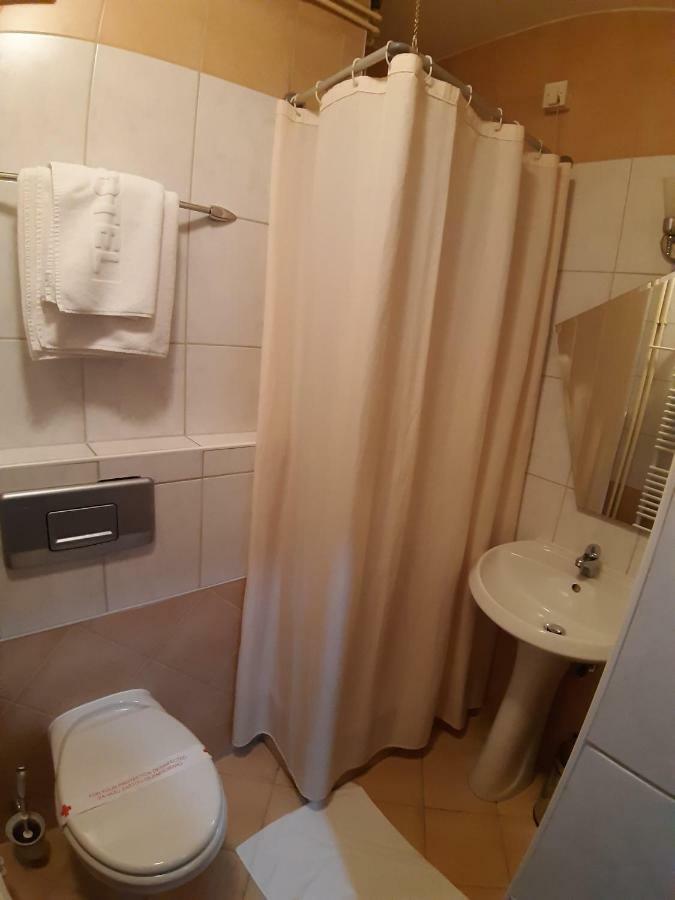 Park Hotel Біхач Екстер'єр фото